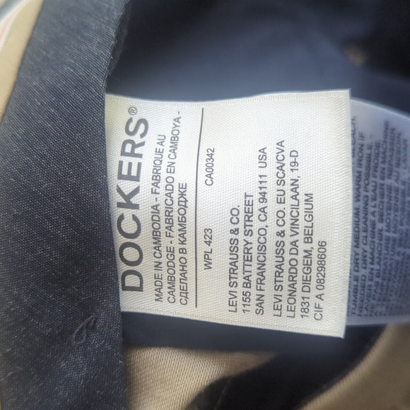 Dockers Tan Chinos Classic Fit Cotton Blend Size 44 X 30 Excellent Condition - Picture 4 of 6